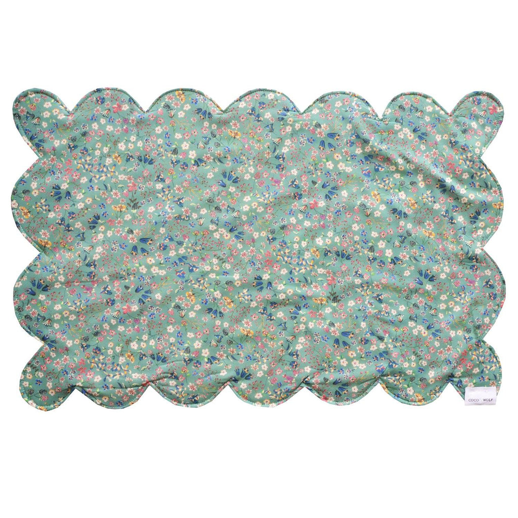 Reversible Scalloped Placemat made with Liberty Fabric DONNA LEIGH - Coco & Wolf