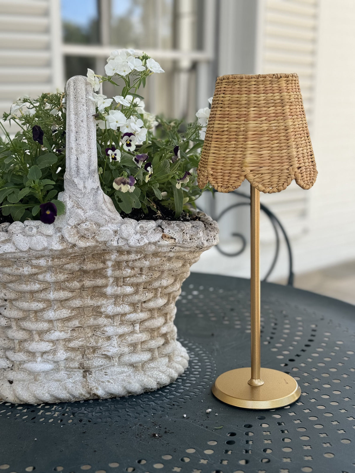 Small Seagrass Shade Cover Scalloped in Gold-Saffron