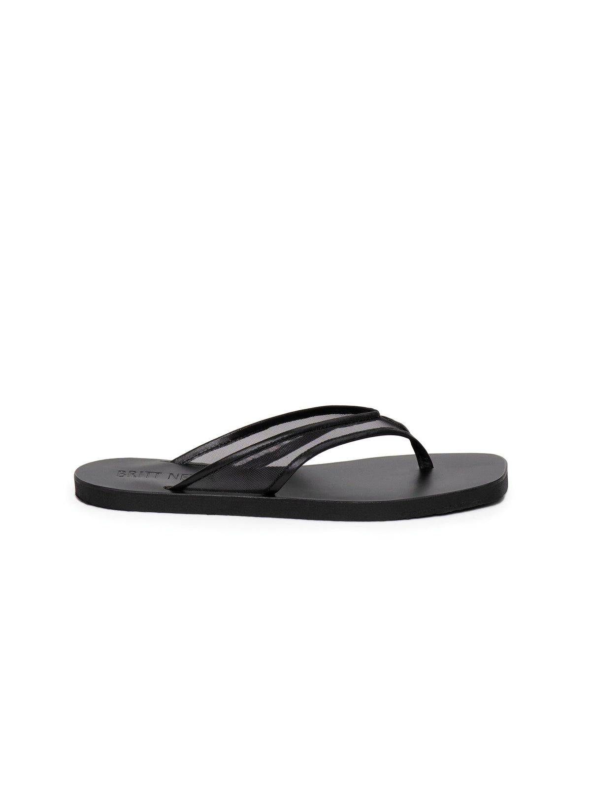 Seline Flat in Black