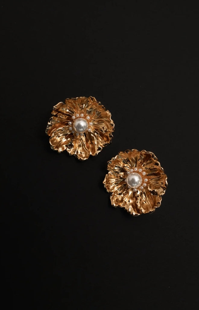 V. Chapman x Kristopher Brock Poppy Post Earring in Gold