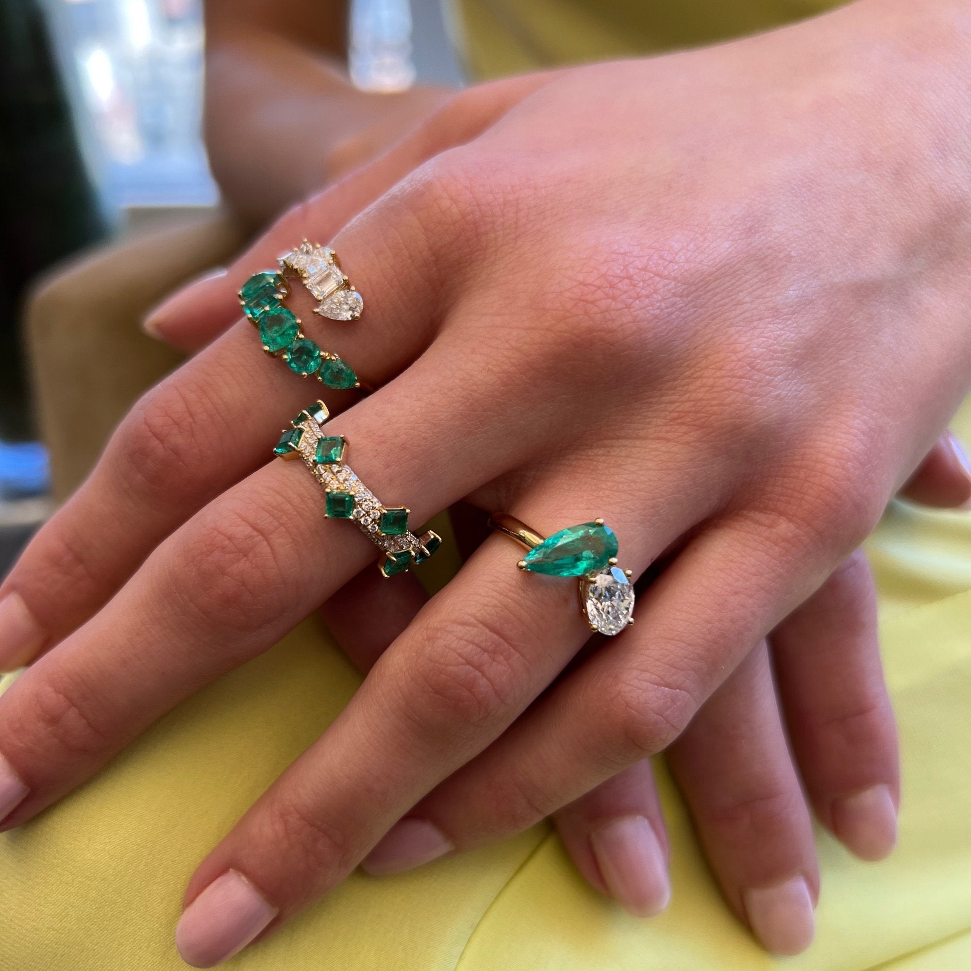 Solaire Mistral Band with Pavé and Emerald - Jewelry - RUCHI New York