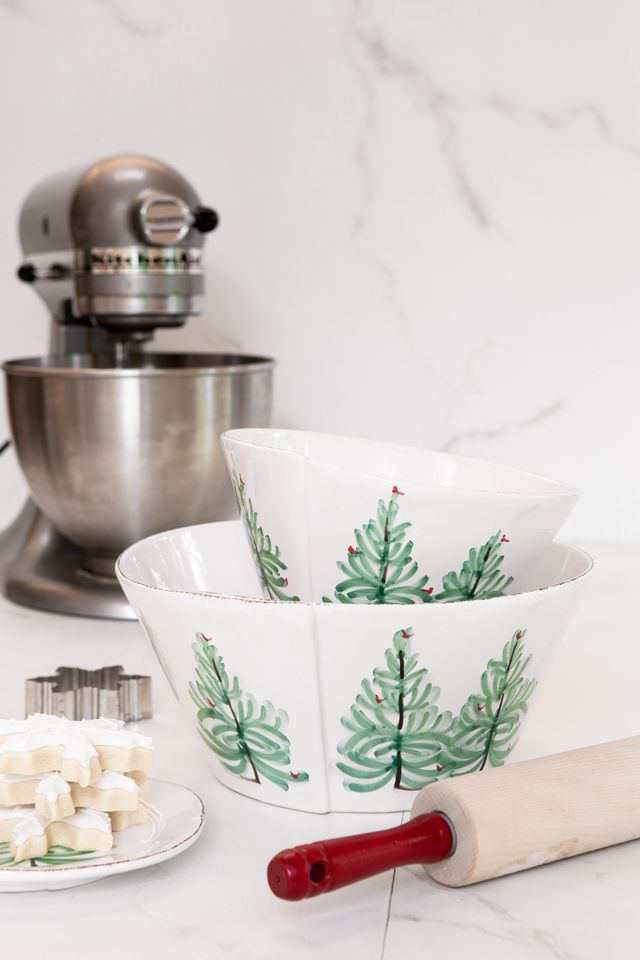 Lastra Holiday Medium Stacking Serving Bowl