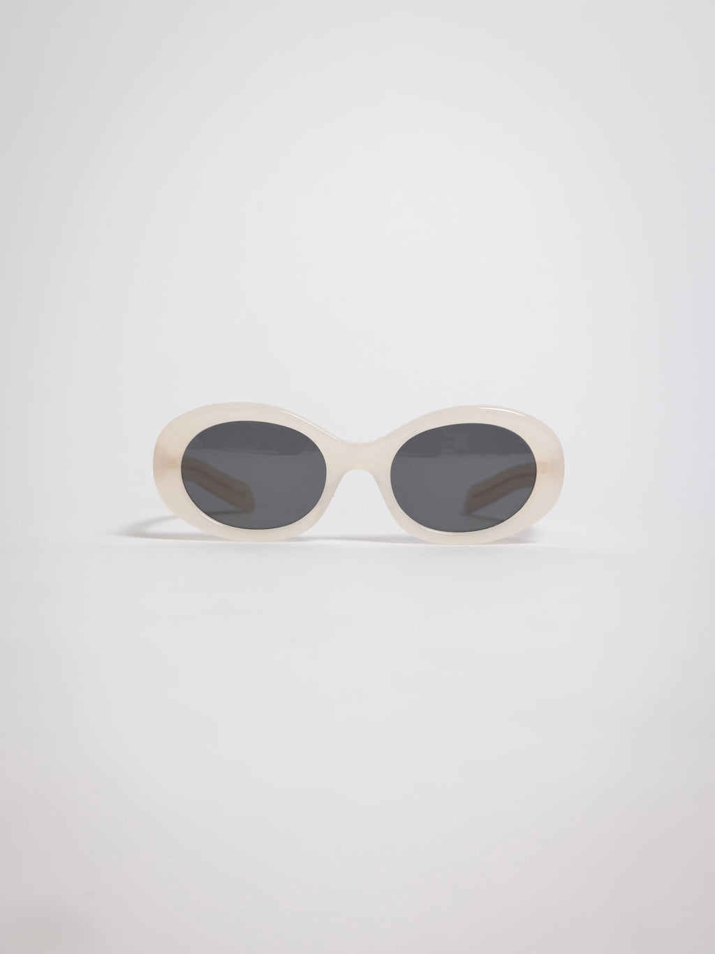 [variant:White]