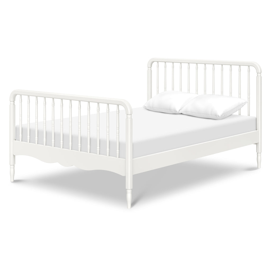 Liberty Spindle Full Bed in Warm White