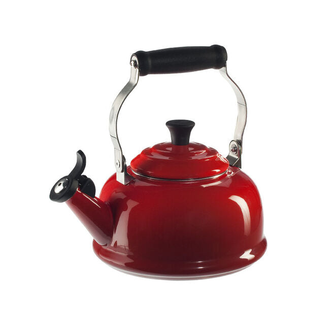 Classic Whistling Kettle- Cerise