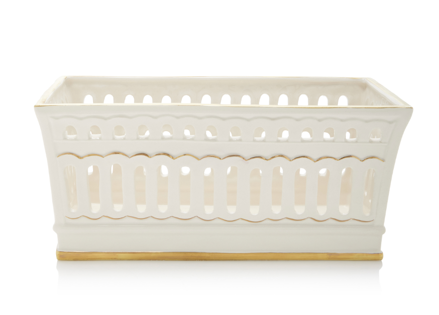 Balconata Creamware Centrepiece