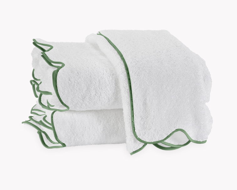 Cairo Scallop Hand Towels | Palm Color