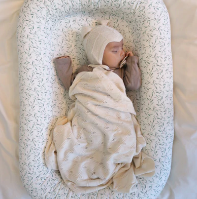 Baby Nest Green Leaves