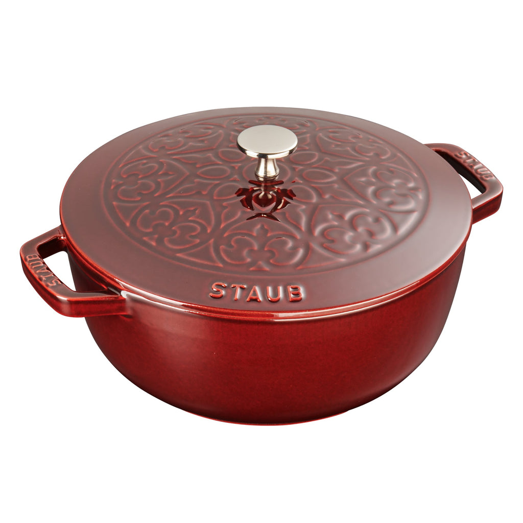 Cast Iron 3.75 qt Essential French Oven with Lilly Lid