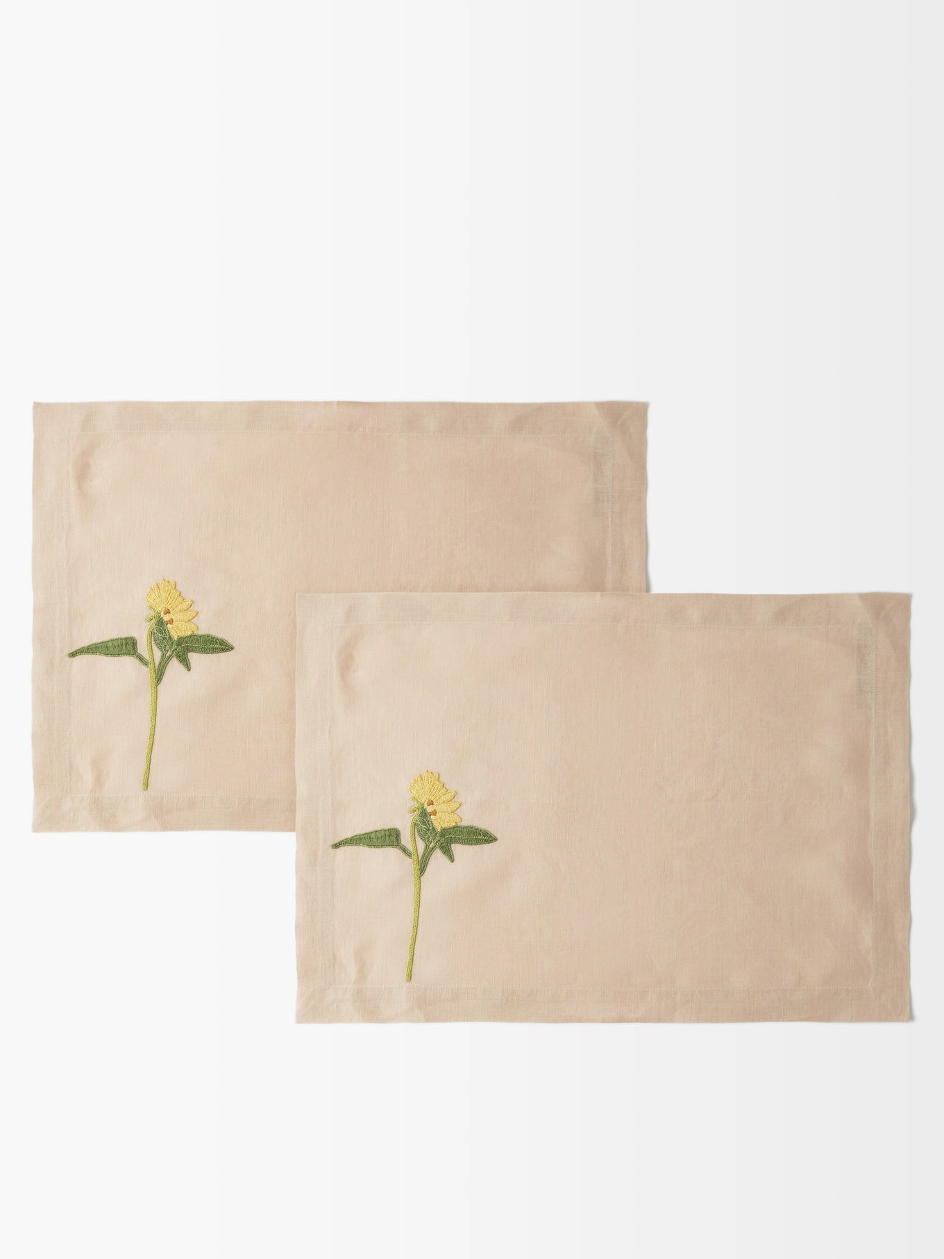 BERNADETTE Set of two sunflower-embroidered placemats