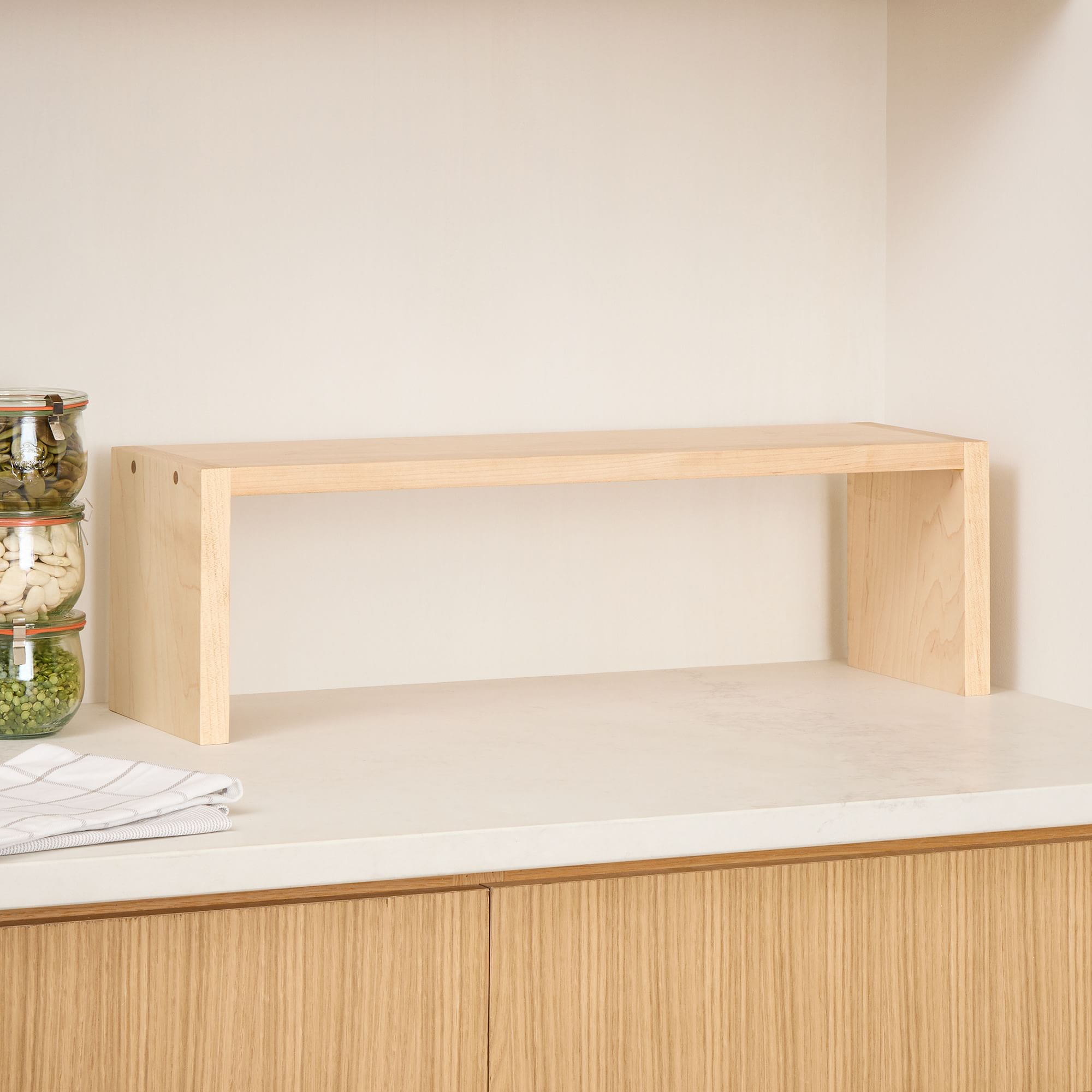 Reds Wood Design Kitchen Shelf Riser - Color: Maple; Size: Large