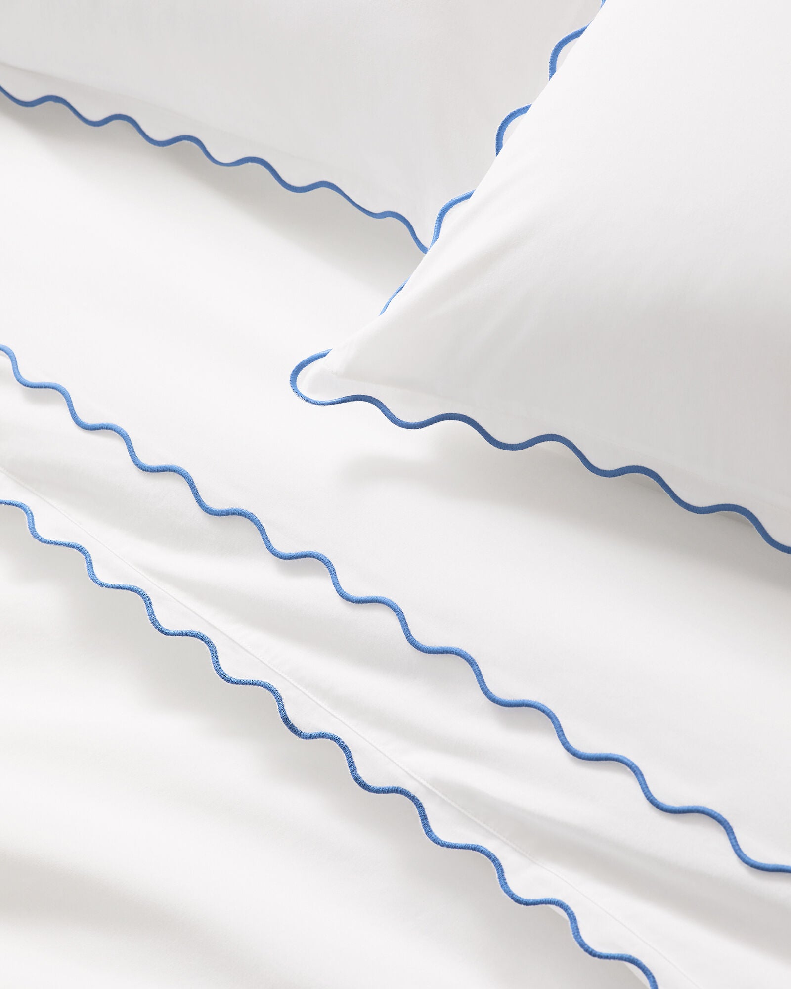 Wave Queen Sheet Set - French Blue