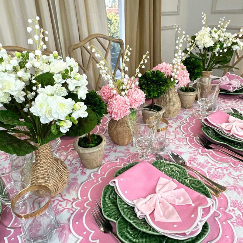 pink embroidered napkin, pink napkin