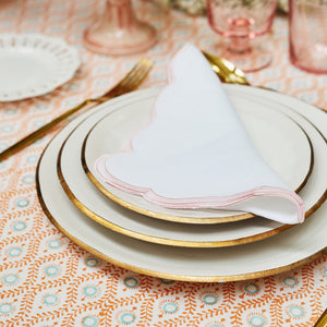 Embroidered Scallop Napkin, Set of 4 in Pale Pink