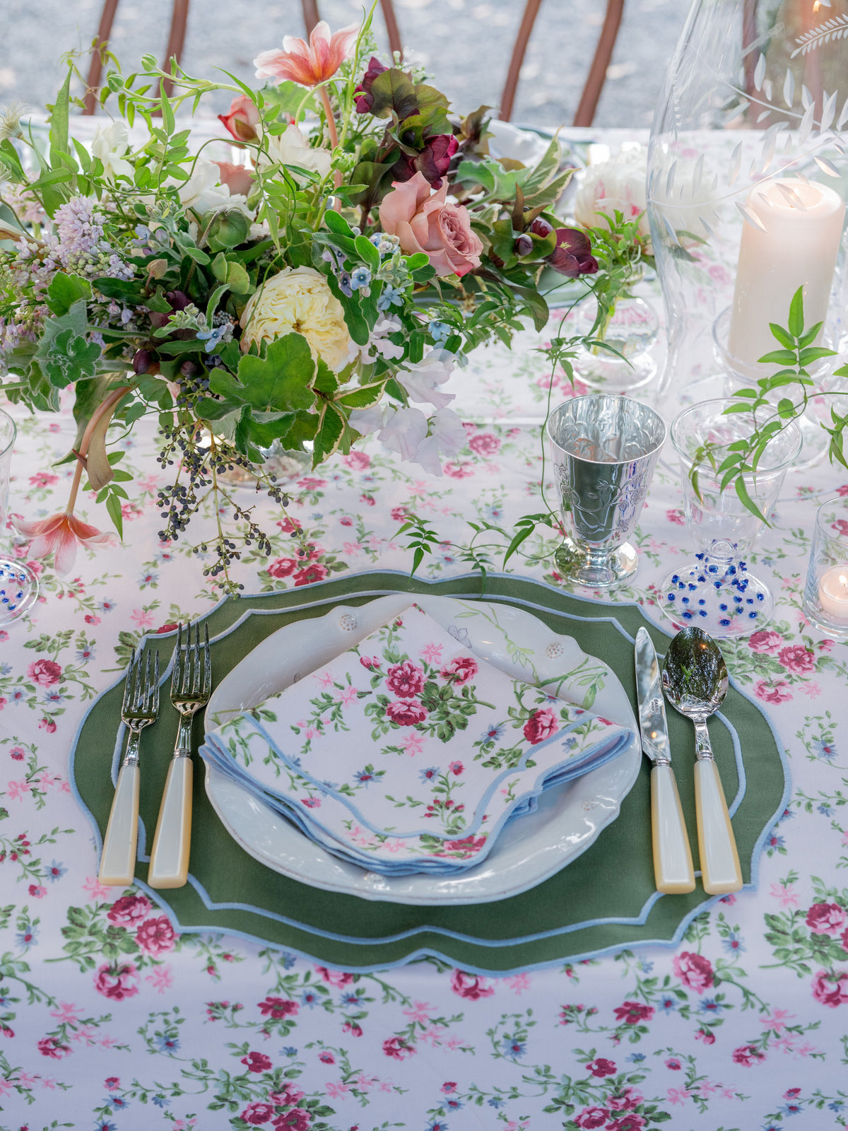 Rose Garden Tablecloth