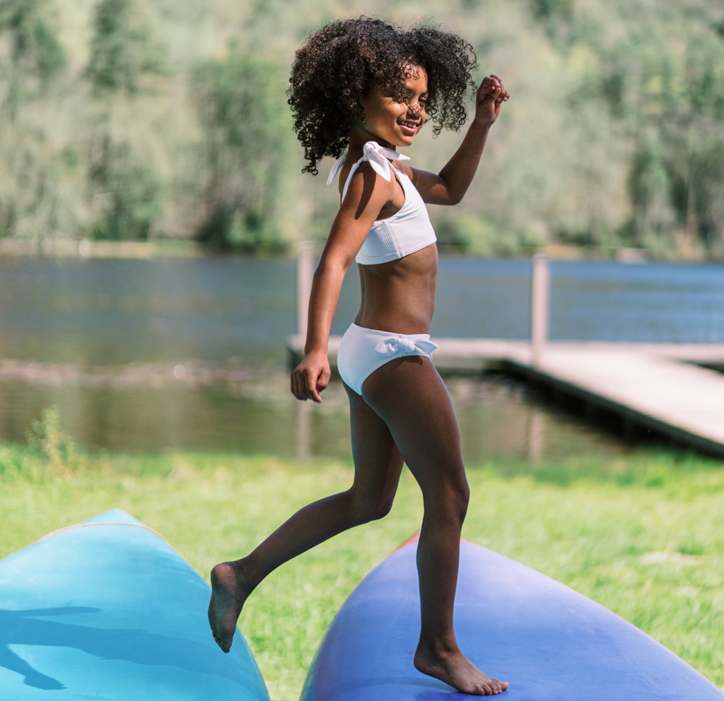 White knot bikini 2025