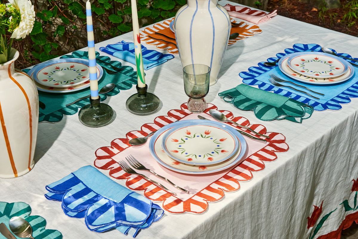 Jardin Embroidered Linen Scalloped Stripe Napkins with Color Backing, Set of 4
