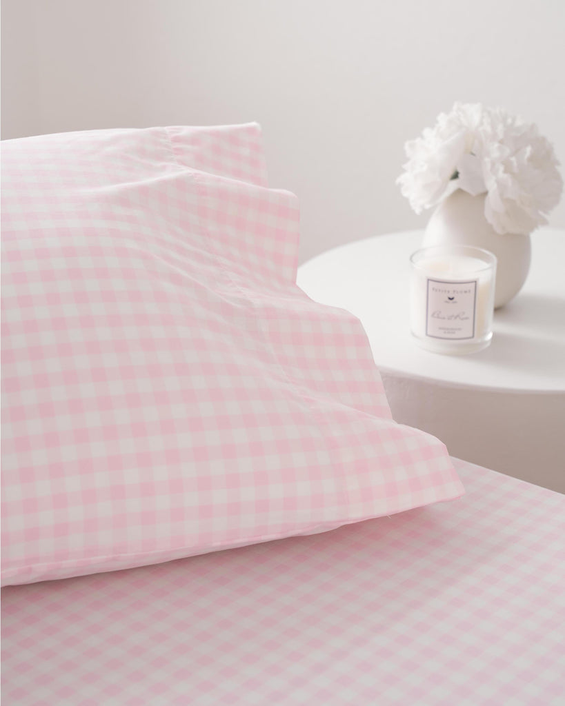 Bonne nuit  Bed linens luxury, Bedroom bedding sets, Luxury bedding