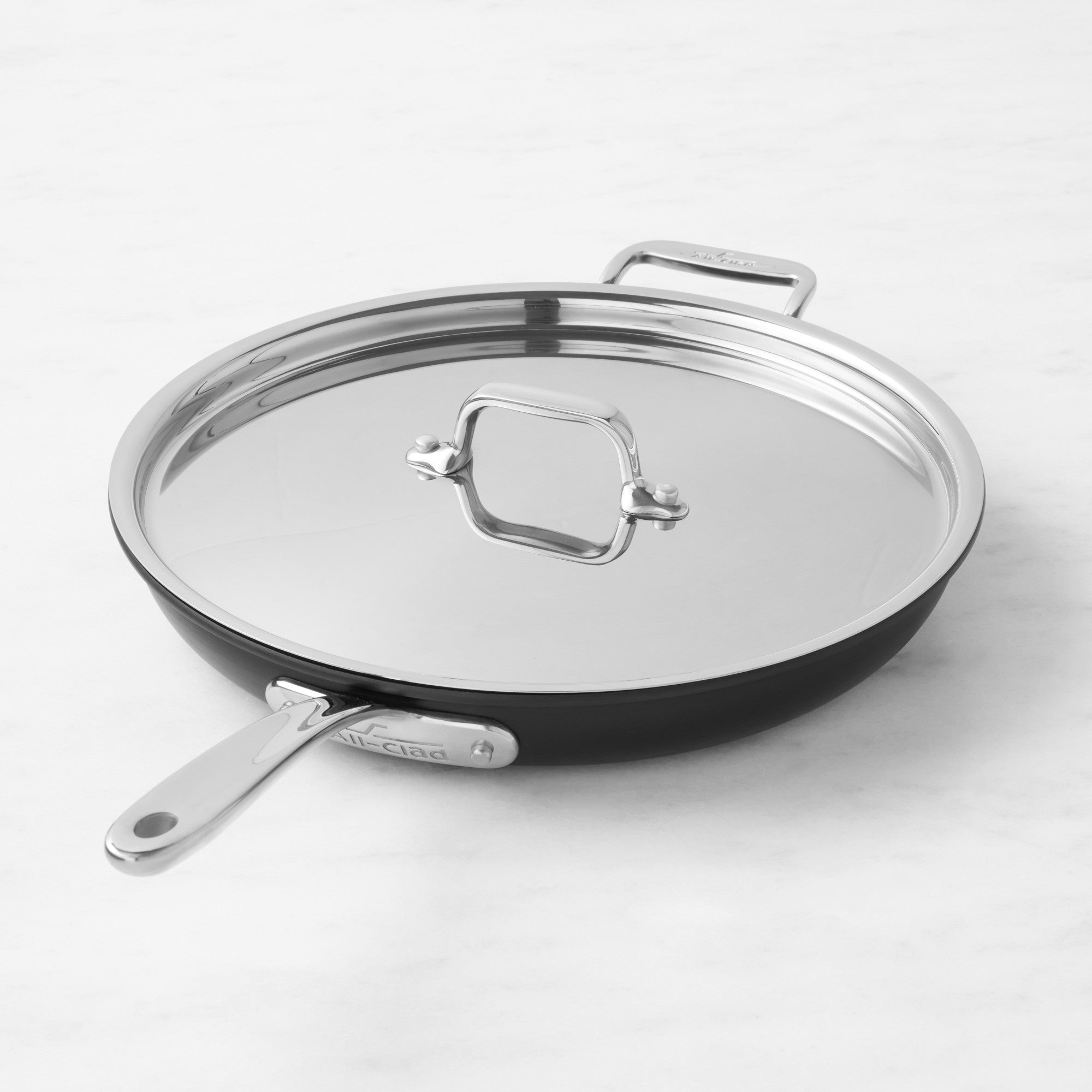 All-Clad NS Pro™ Nonstick Covered Fry Pan