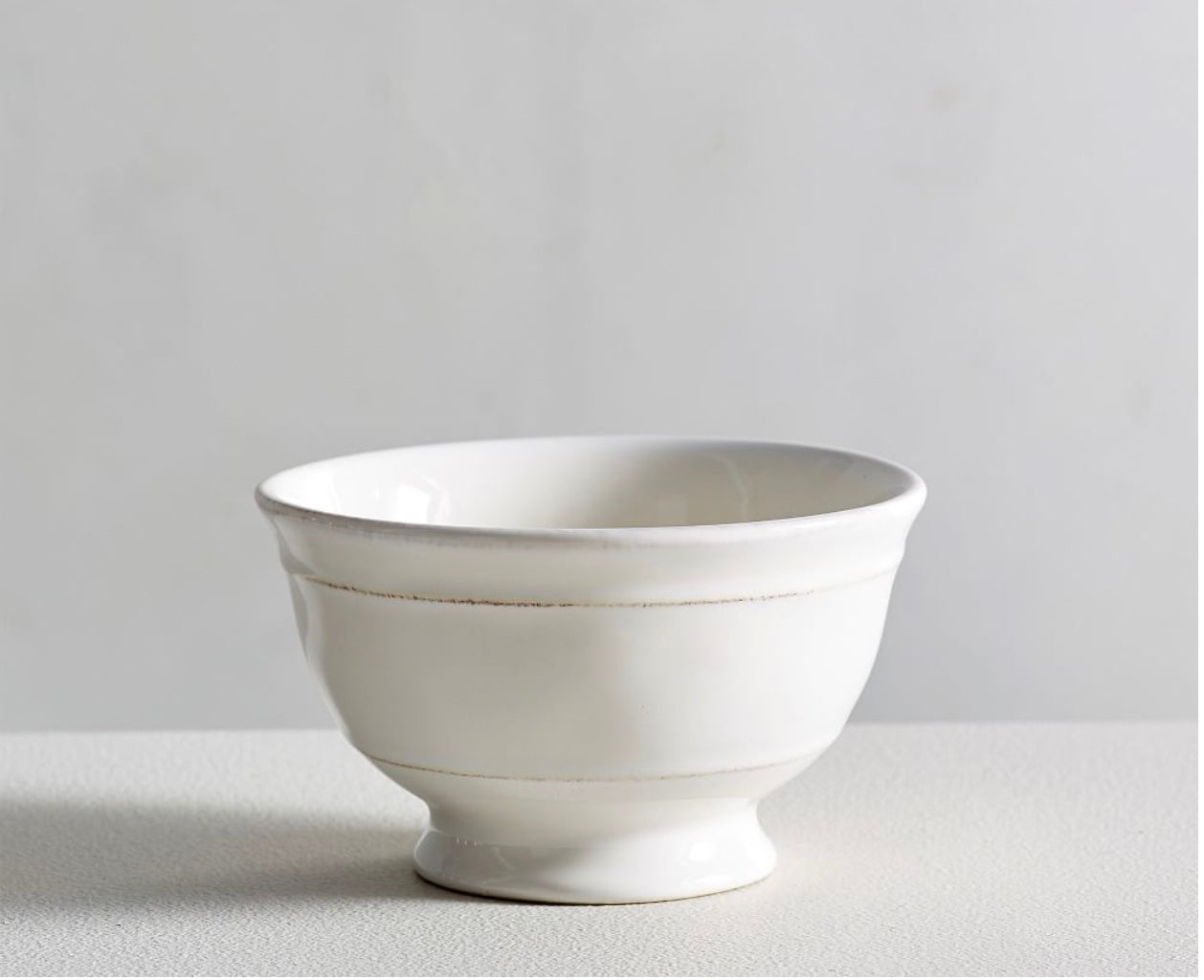 Cambria Handcrafted Stoneware Small Footed Serving Bowl