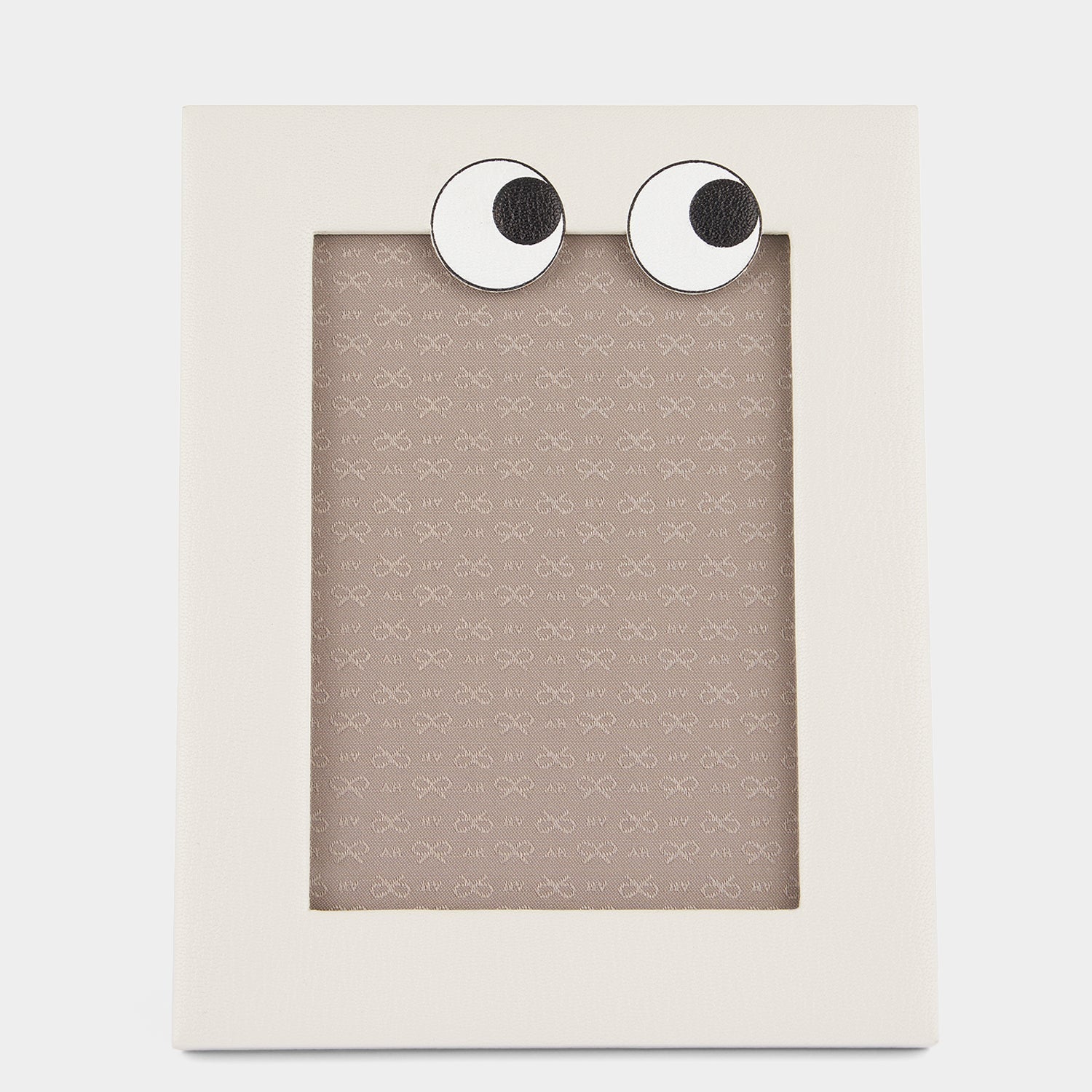 5x7 Portrait Eyes Frame