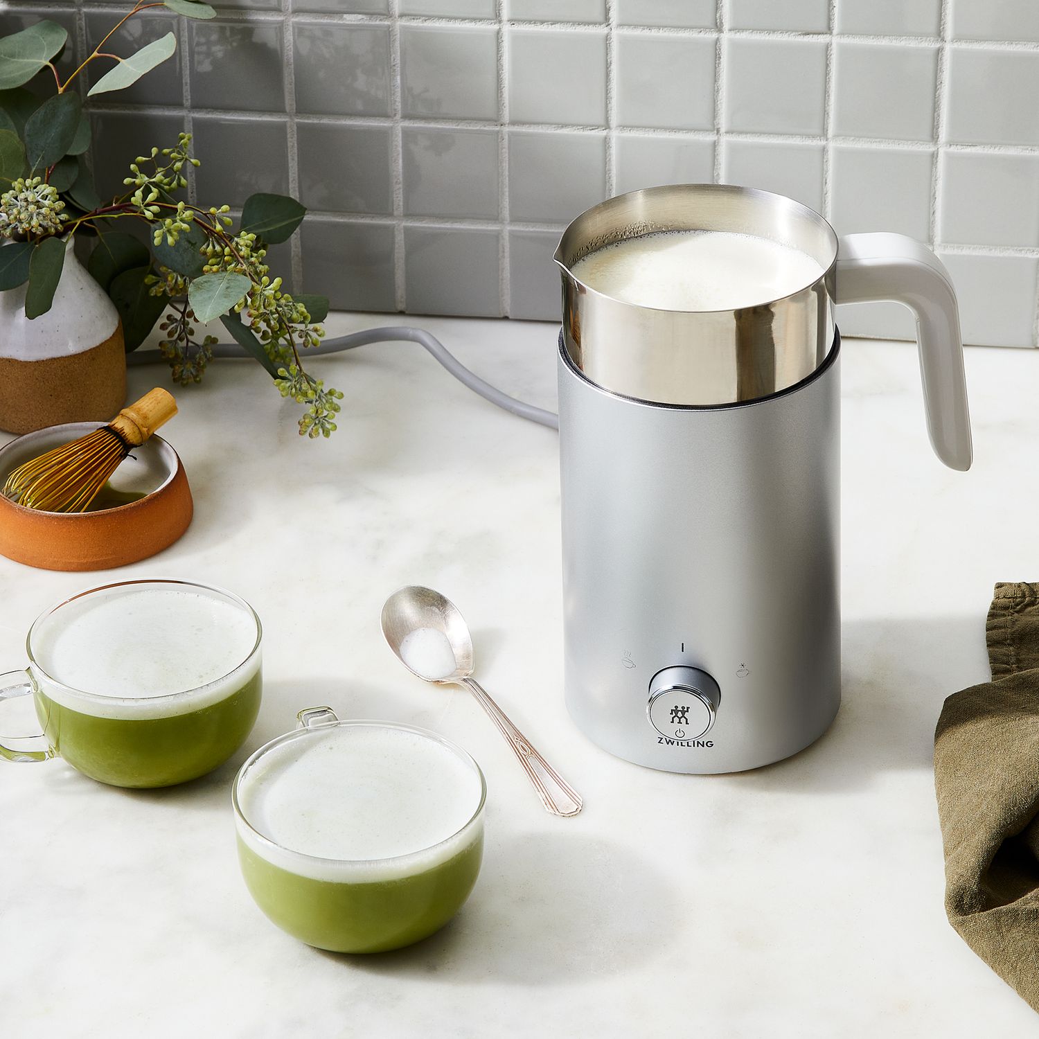 ZWILLING Electric Milk Frother - Silver