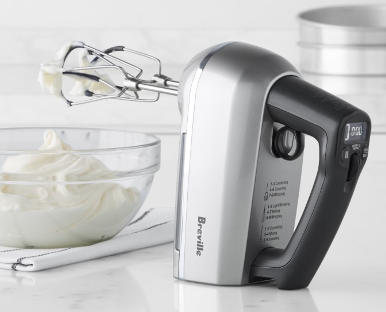 Breville Handy Mix Scraper 9-Speed Hand Mixer