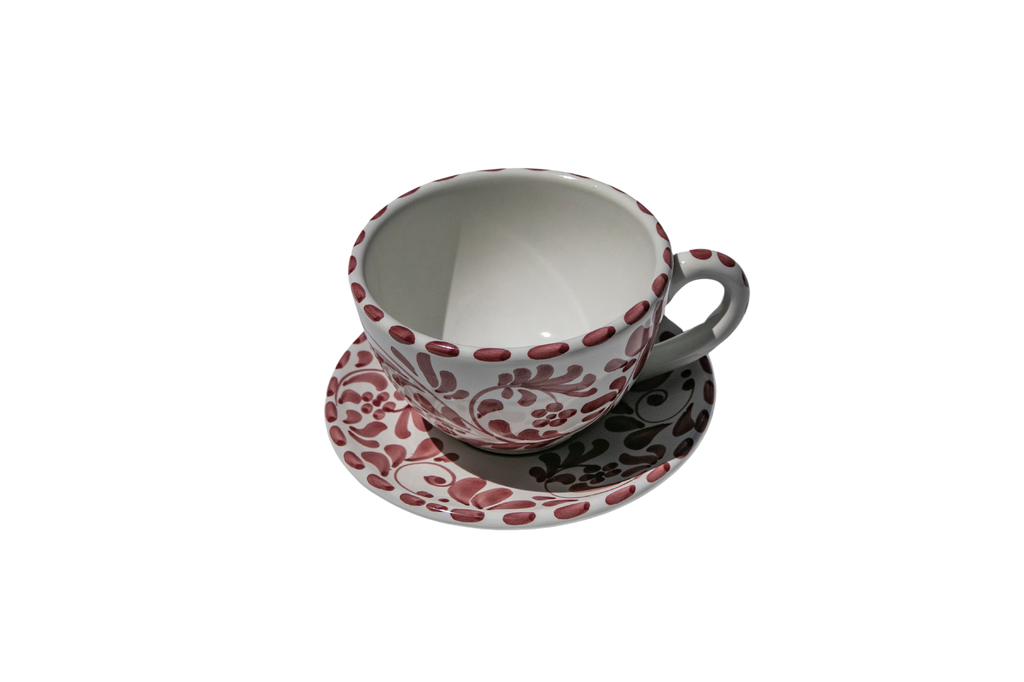 Coffee Cup with Saucer in Vinto Tinto