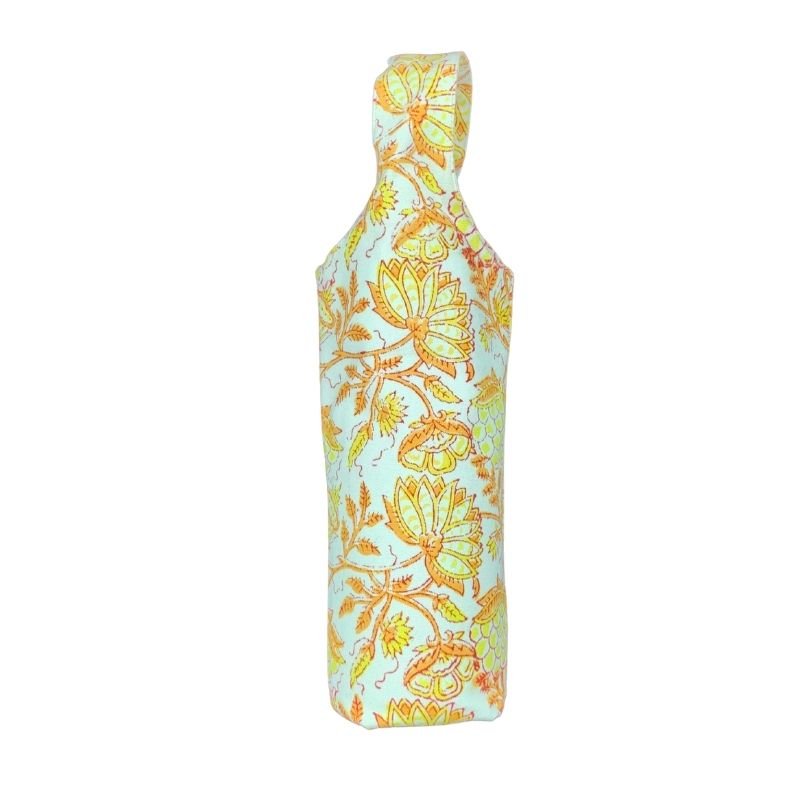 Cheerful wine tote with yellow flowers in canvas