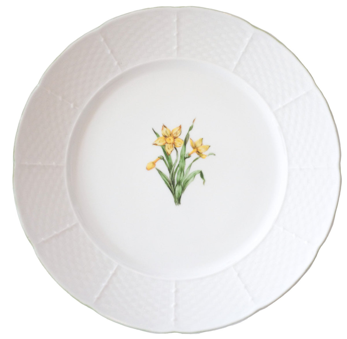 Basket Weave Dinner Plate in Daffodils
