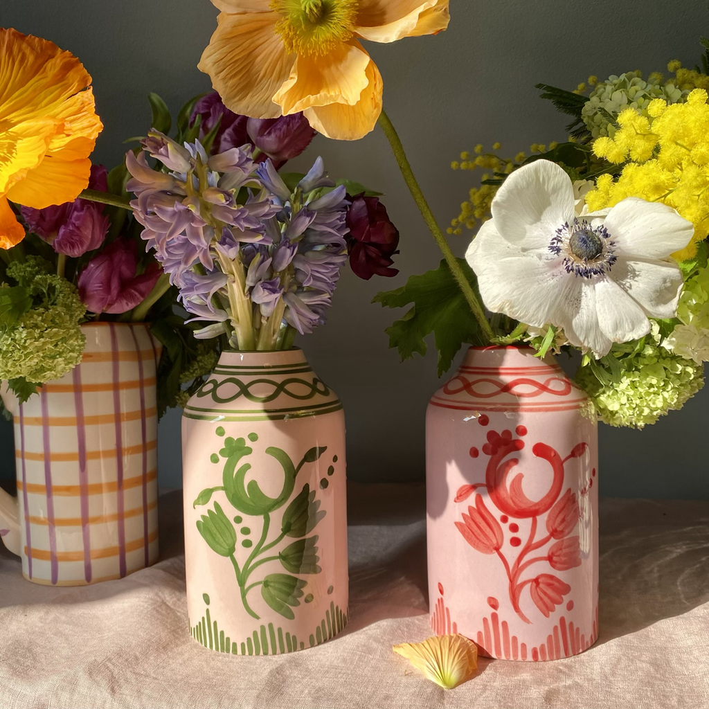 Genie in a Bottle Vase in Baby Lilac & Red Floral