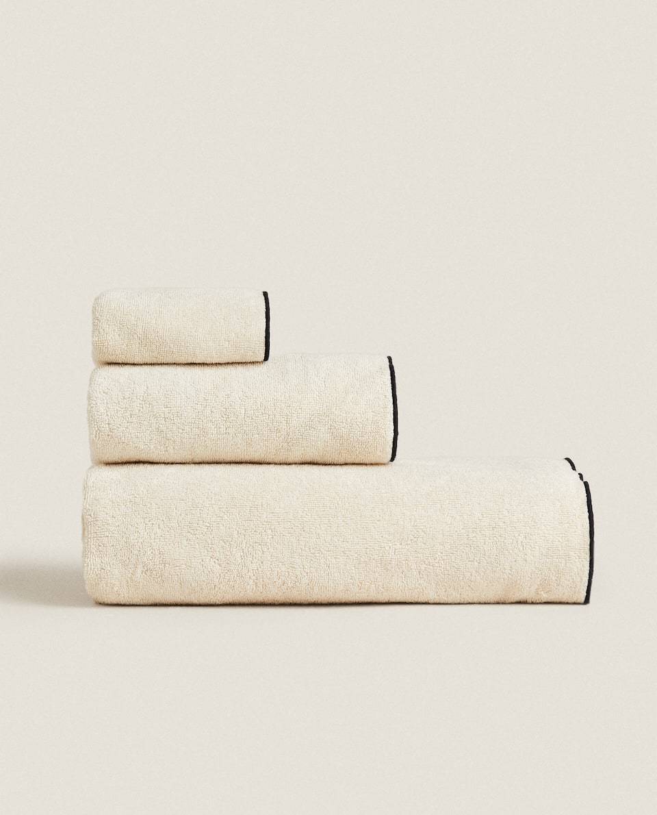 COTTON TOWEL WITH OVERLOCK- Bath Towel