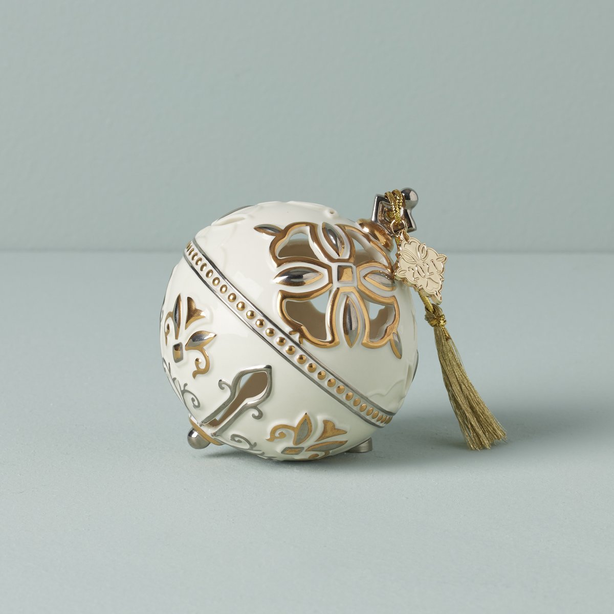 2021 Lenox Annual Ornament