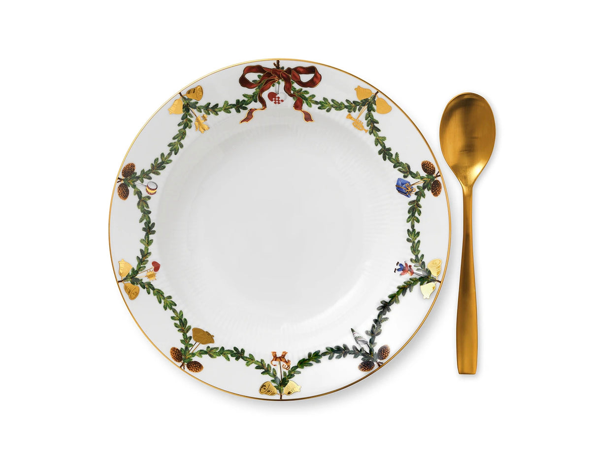 Royal Copenhagen Star Fluted Christmas Rim Soup Bowl
