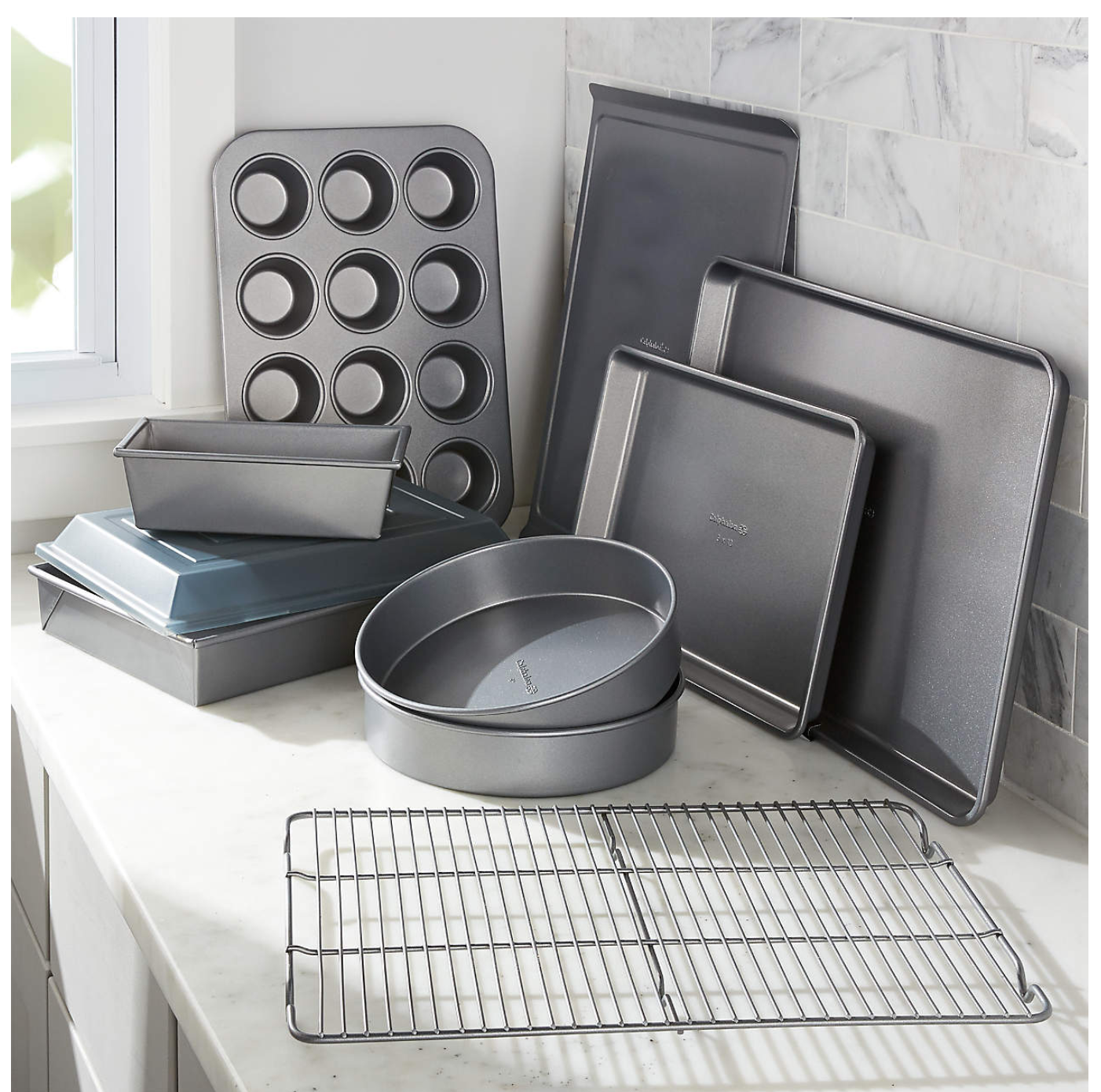 Calphalon ® 10-Piece Nonstick Bakeware Set