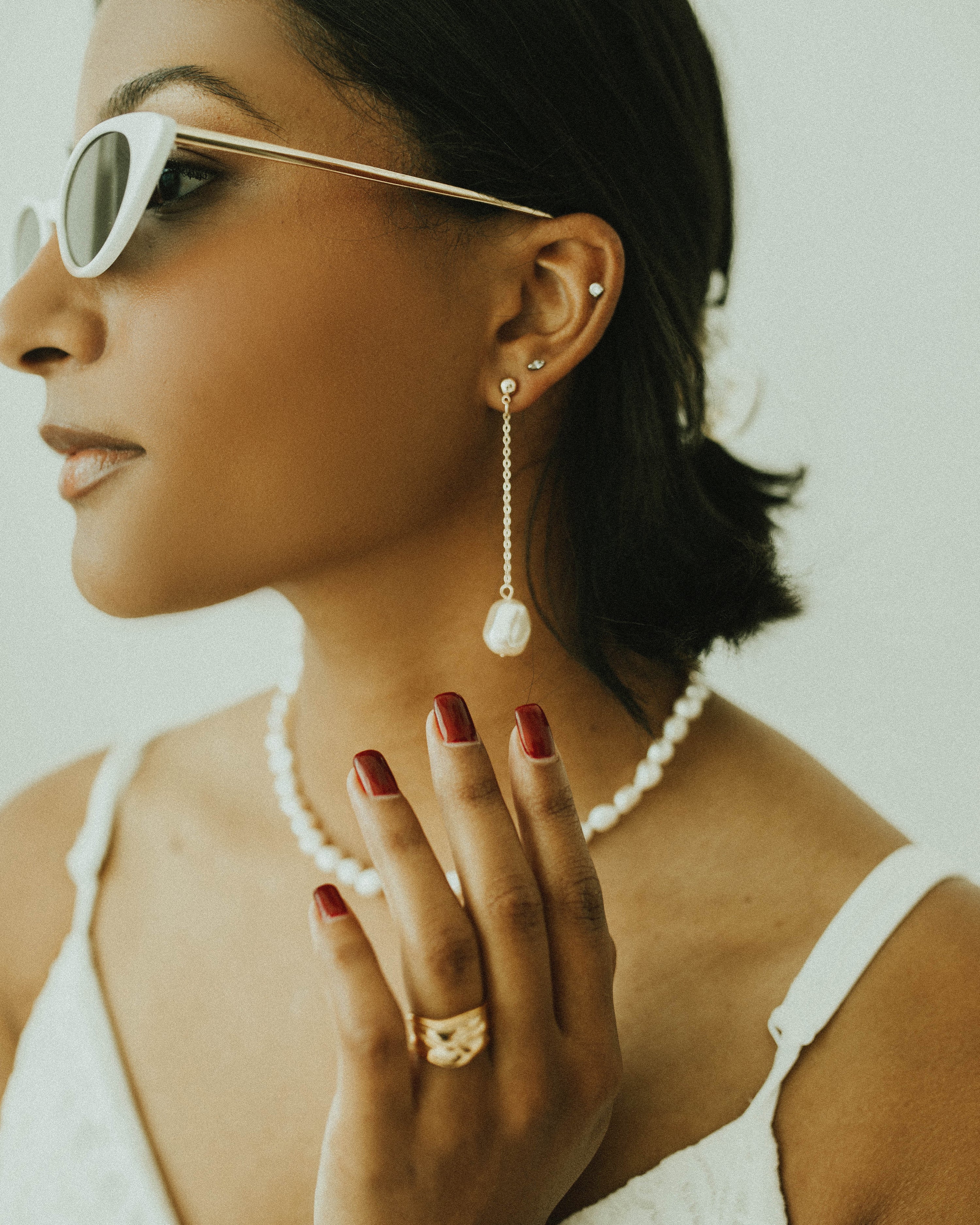 arion pearl drop earrings