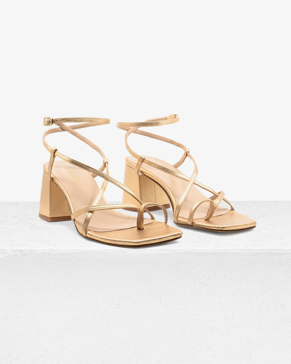Ana Sandal