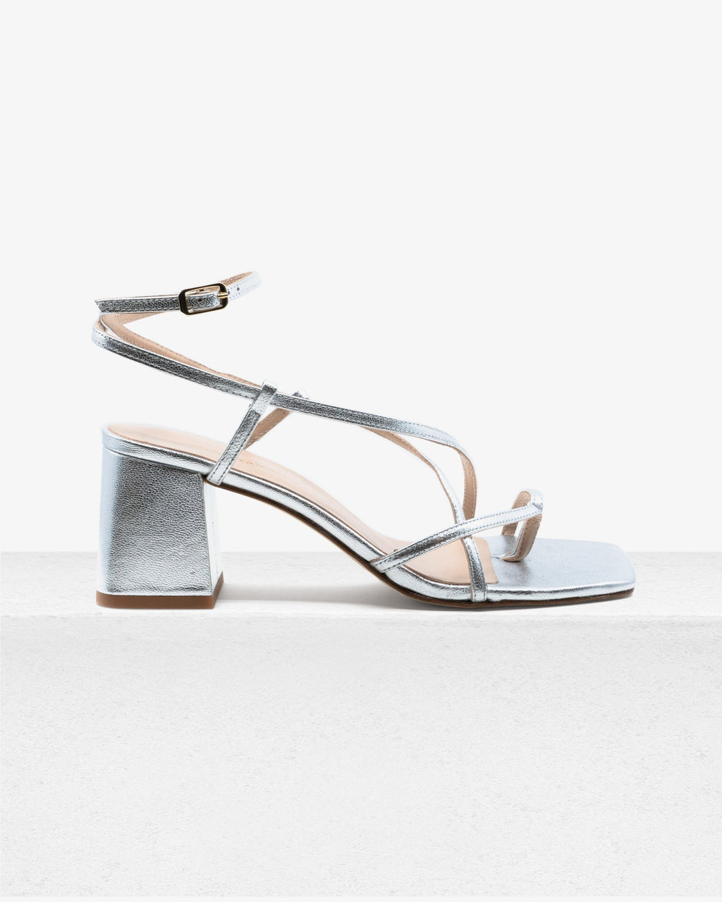 Ana Sandal