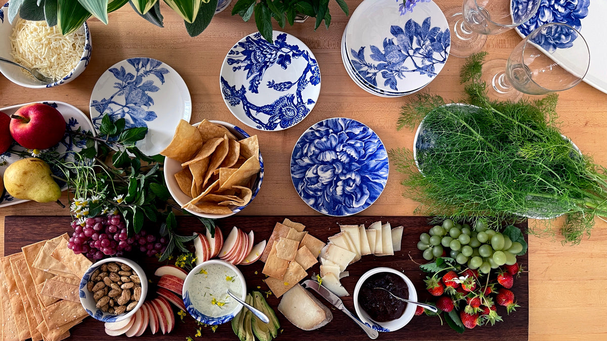 Arcadia Canape Plates in Blue, Set of 4