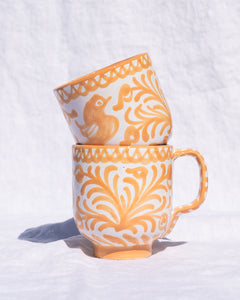 Casa Melocoton Mug with Hand-painted Designs