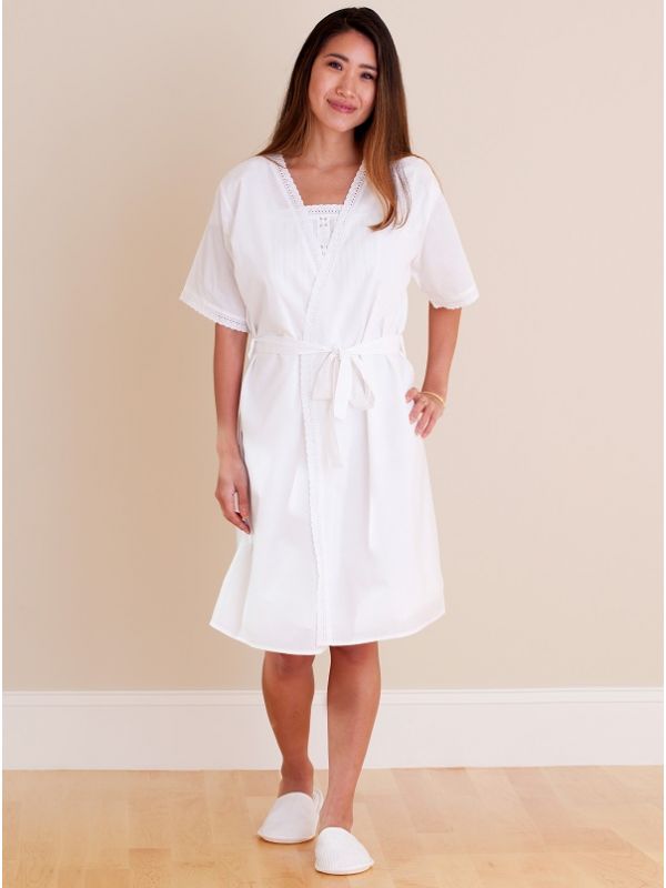 Short Sleeve White Cotton Robe with Lace
