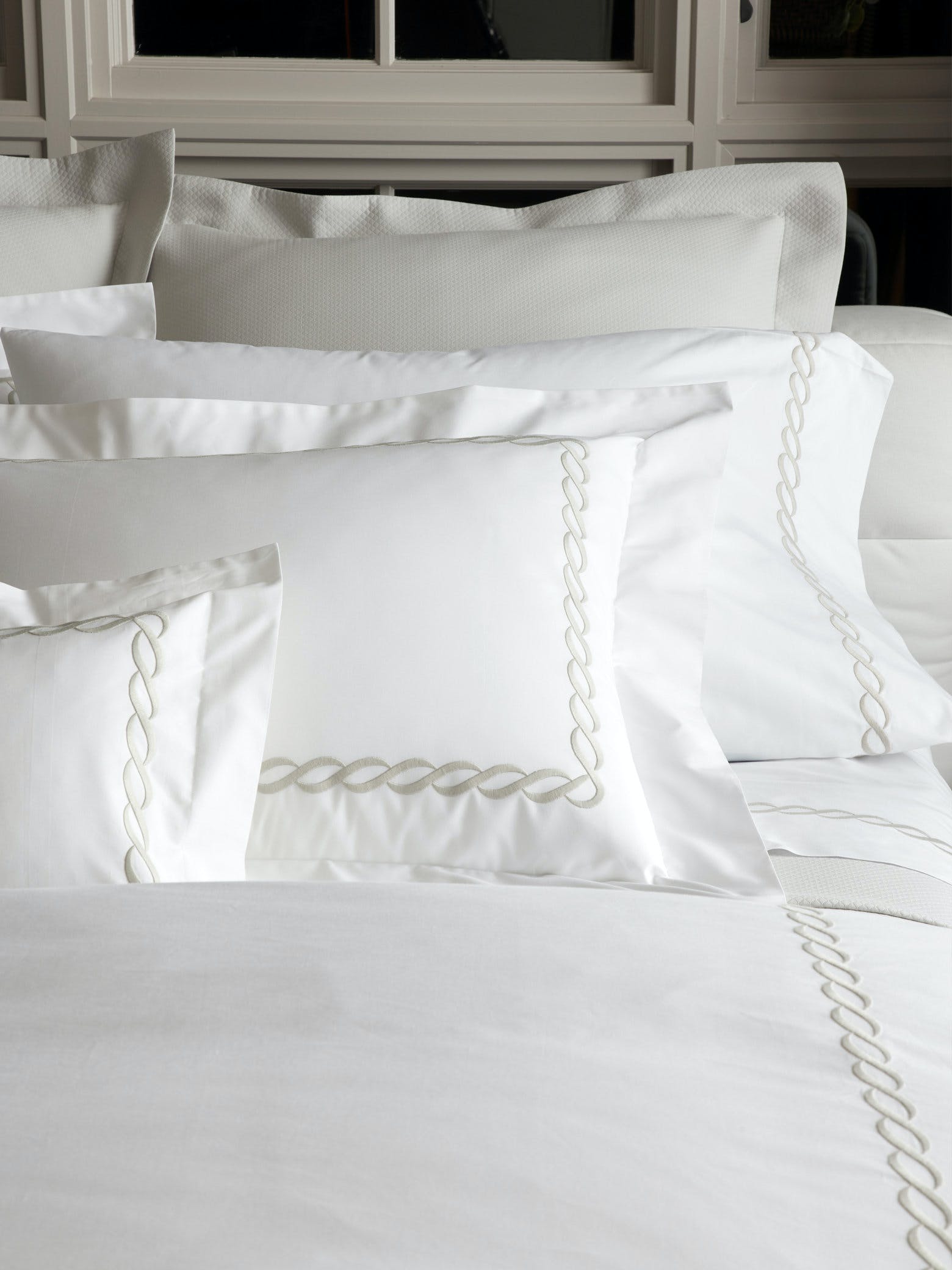 Classic Chain Duvet Cover - King
