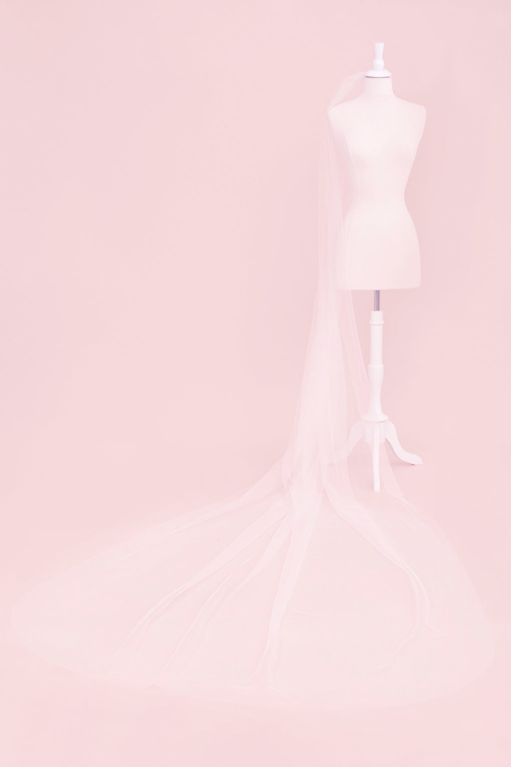 The Classic Silk Tulle Wedding Veil