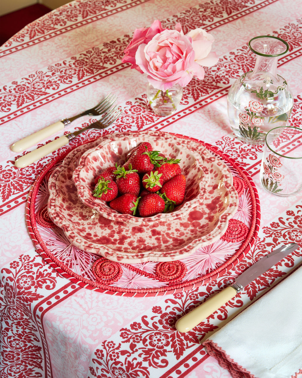 Speckled Small Bowl in Pink