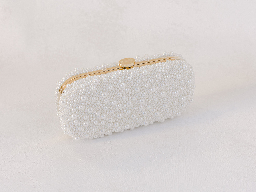 Plain White Scallop Pearl Clutch Bag