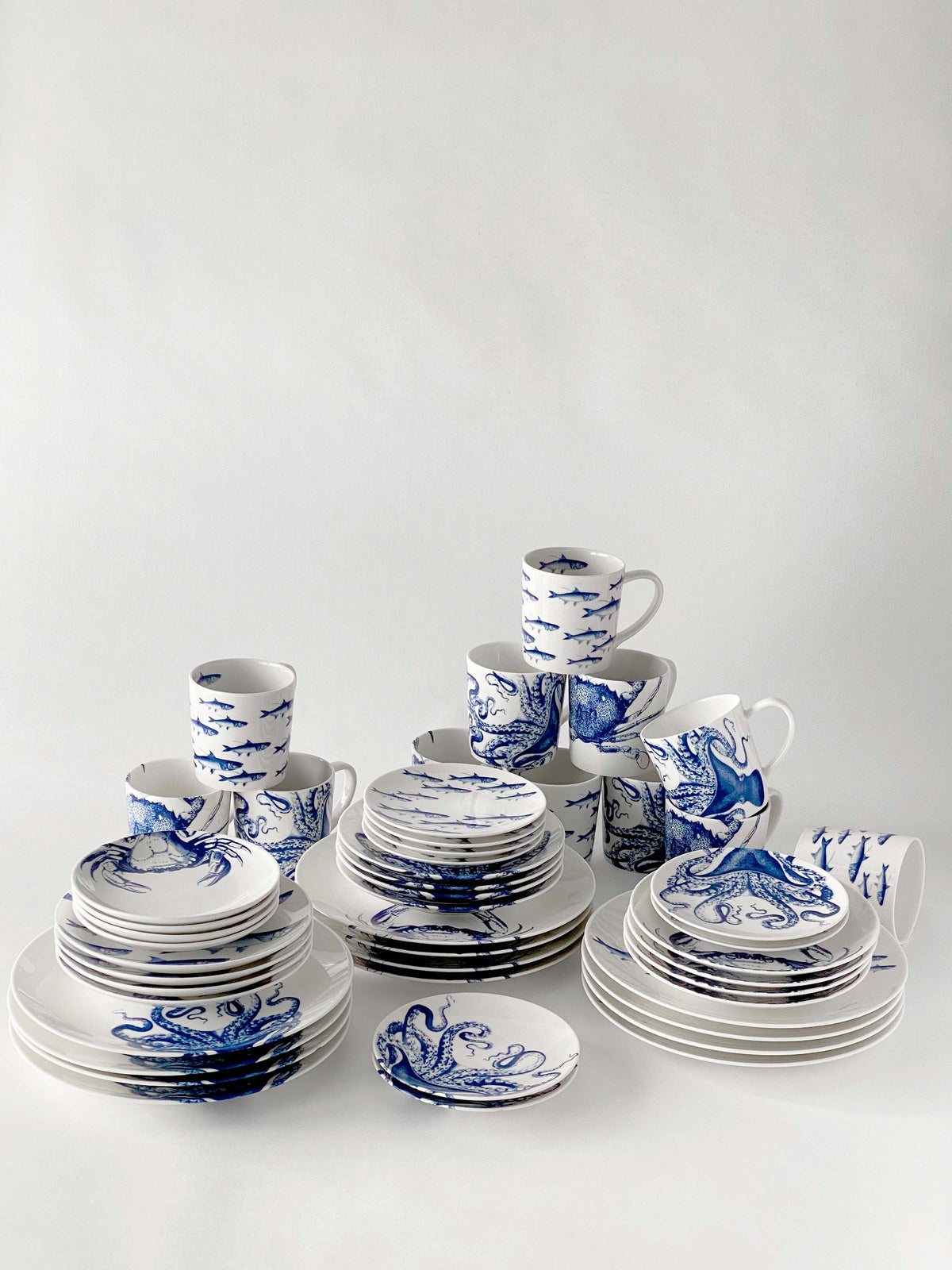 Blue Lucy Wide Serving Bowl