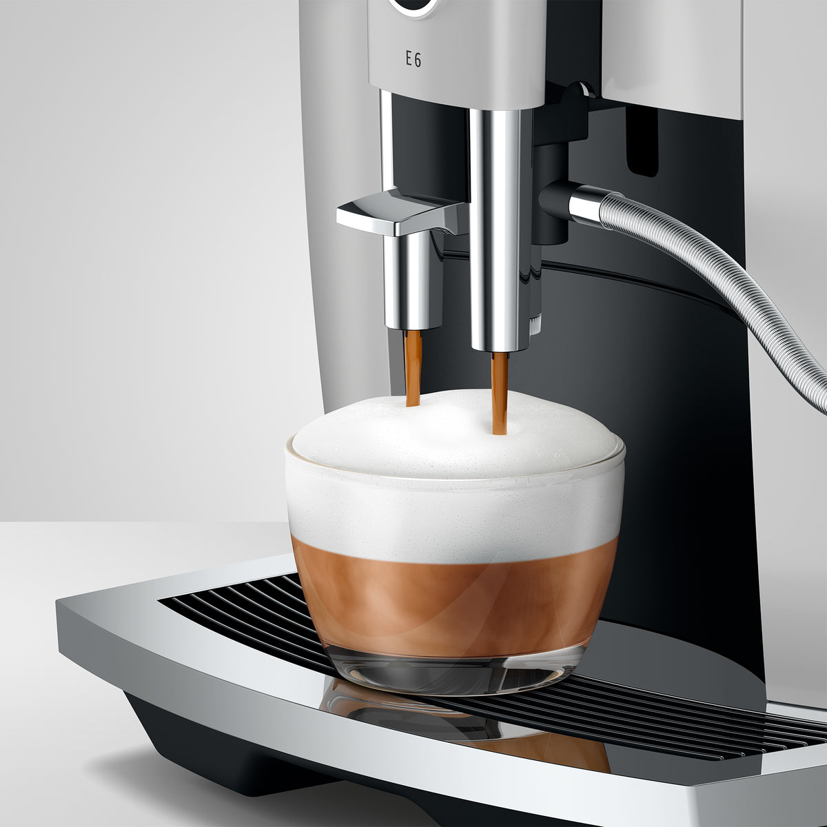 E6 Fully Automatic Coffee Machine in Platinum