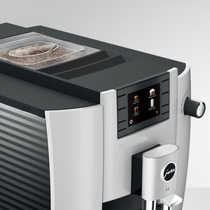 E6 Fully Automatic Coffee Machine in Platinum