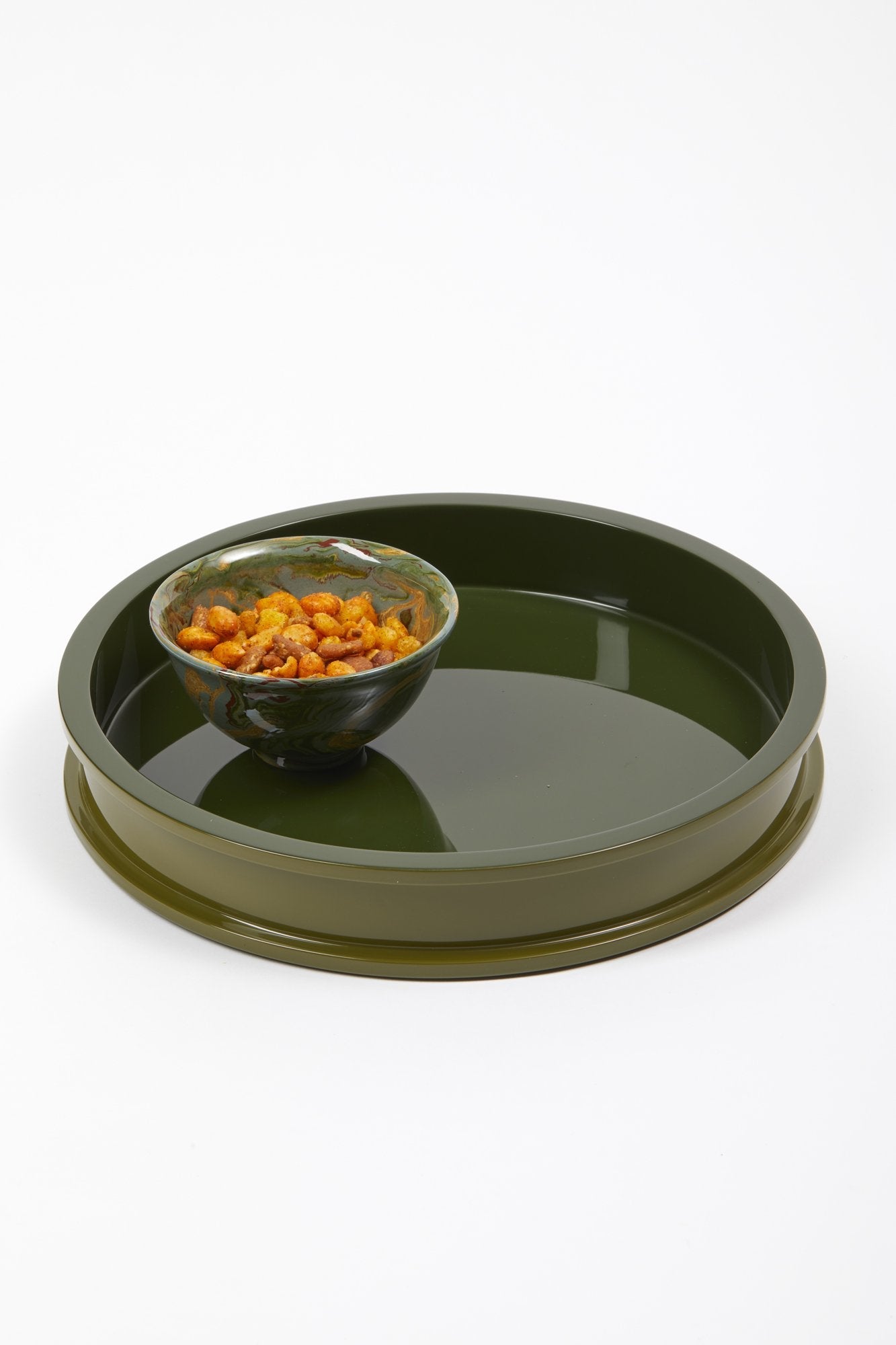 CIRCULAR OLIVE LACQUERED TRAY
