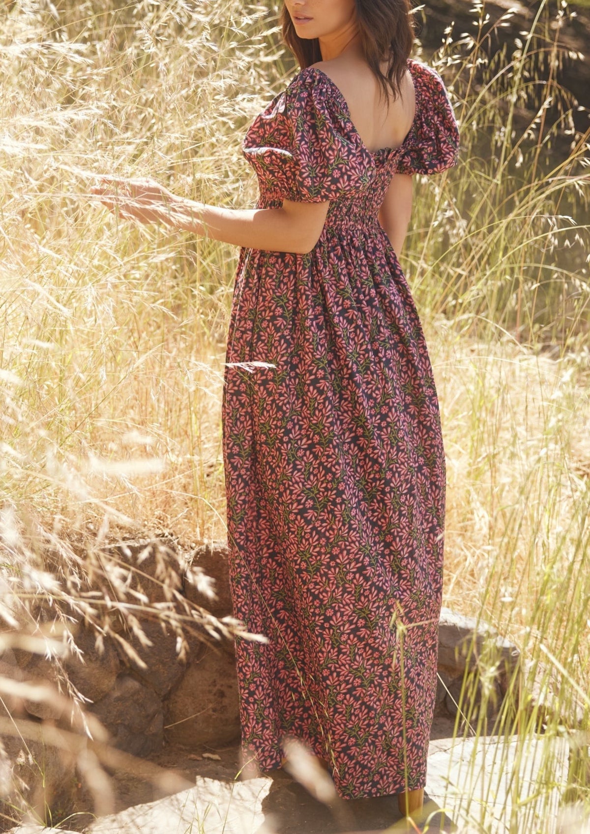 Aurora Puff Sleeve Maxi Dress in Faded Onyx Light Ruby Floral